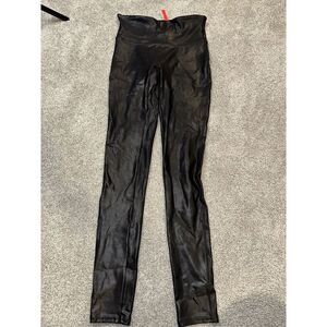 Spanx Pull On Pants Women's Size small Black Stretch Casual #177